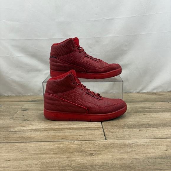 Nike Air Python Men's Size 8‎ US 705066-600 Red Mid Top Lace Up Athletic Shoes - Picture 1 of 10